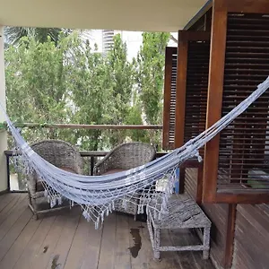 Happy Paradise Albergue